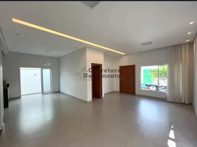 Casa com 330m² 5 quartos e 4 banheiros, para alugar, no bairro Urbanova em São José dos Campos