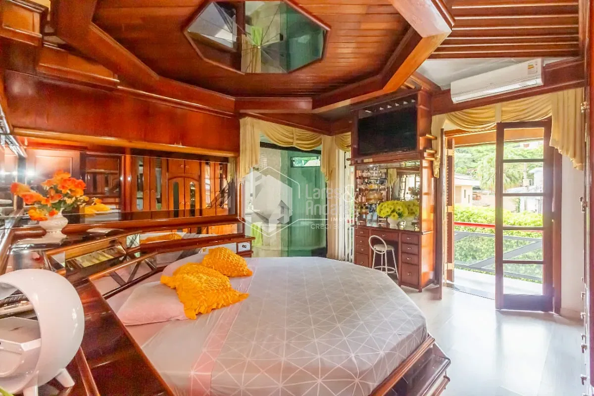 Casa, 5 quartos, 358 m² - Foto 16