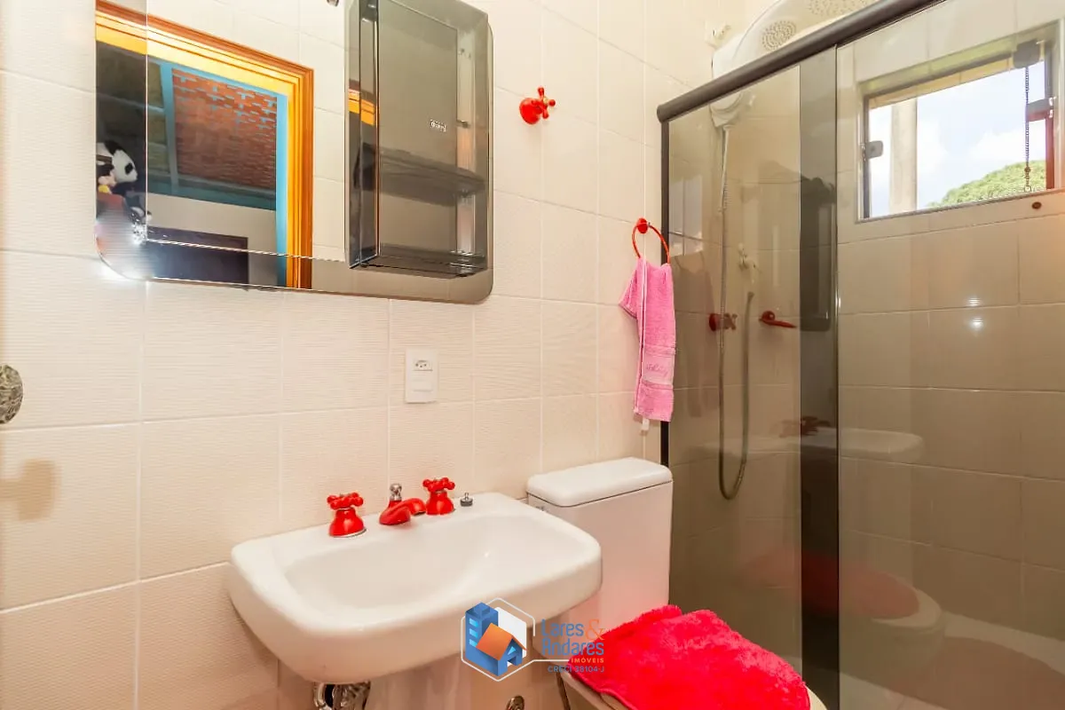Casa, 5 quartos, 358 m² - Foto 1