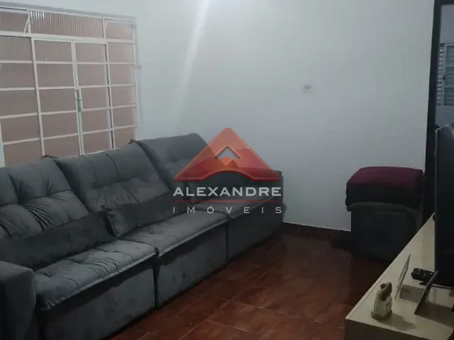 Casa com 125m² 2 quartos e 1 banheiro, à venda, no bairro Jardim das Cerejeiras em São José dos Campos
