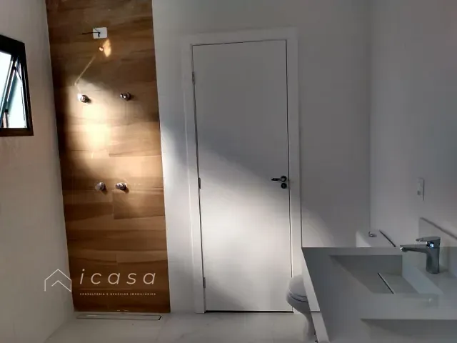Casa com 1000m² 4 quartos e 5 banheiros, à venda, no bairro Canaã em Jambeiro