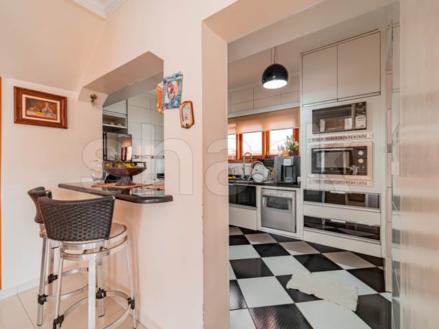 Casa com 400m² 3 quartos e 6 banheiros, à venda, no bairro Alphaville em Santana de Parnaíba