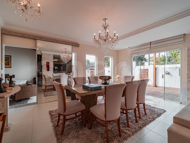 Casa com 400m² 3 quartos e 6 banheiros, à venda, no bairro Alphaville em Santana de Parnaíba