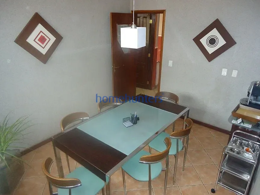 Casa, 3 quartos, 252 m² - Foto 12