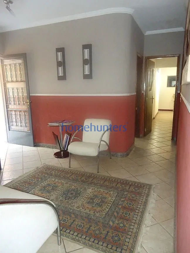 Casa, 3 quartos, 252 m² - Foto 4