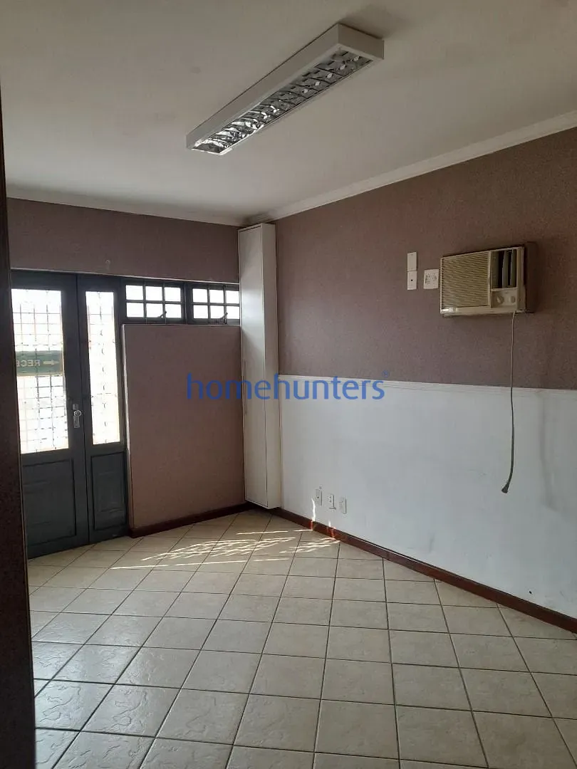 Casa, 3 quartos, 252 m² - Foto 11