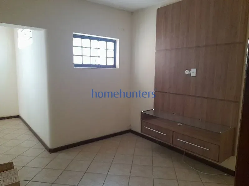Casa, 3 quartos, 252 m² - Foto 8