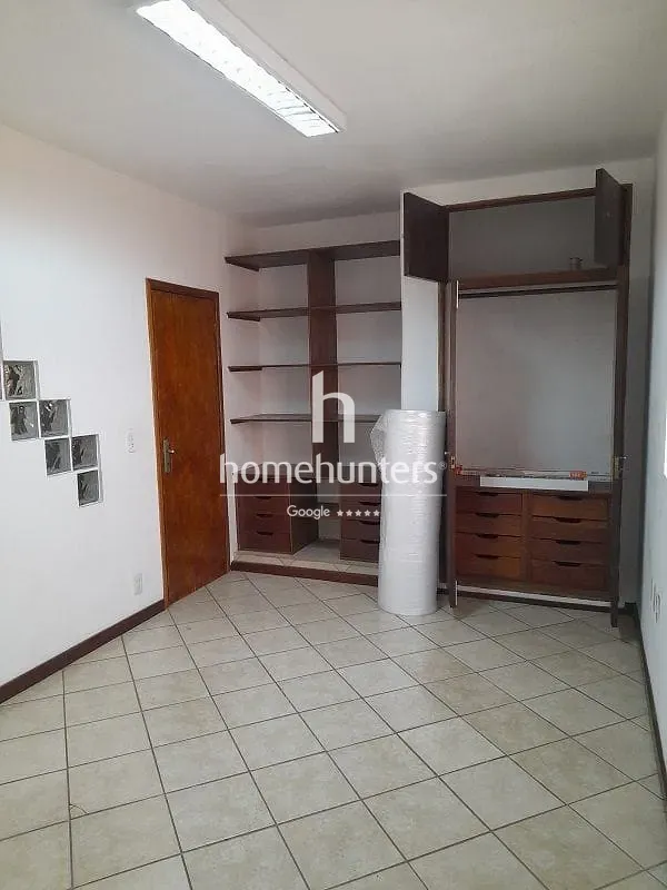 Casa, 3 quartos, 252 m² - Foto 13