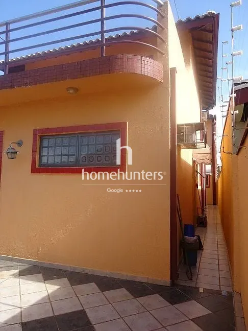 Casa, 3 quartos, 252 m² - Foto 3