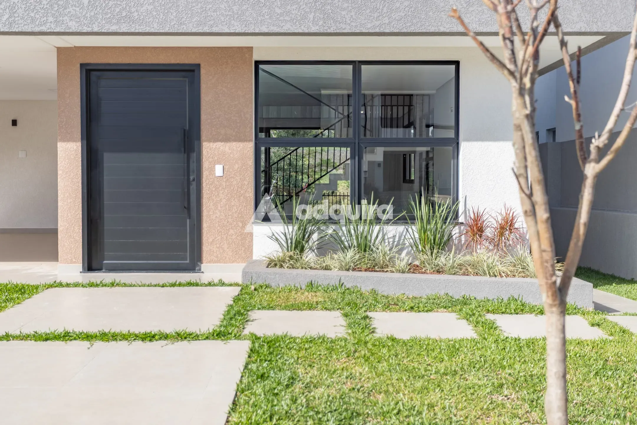 Casa, 3 quartos, 253 m² - Foto 2