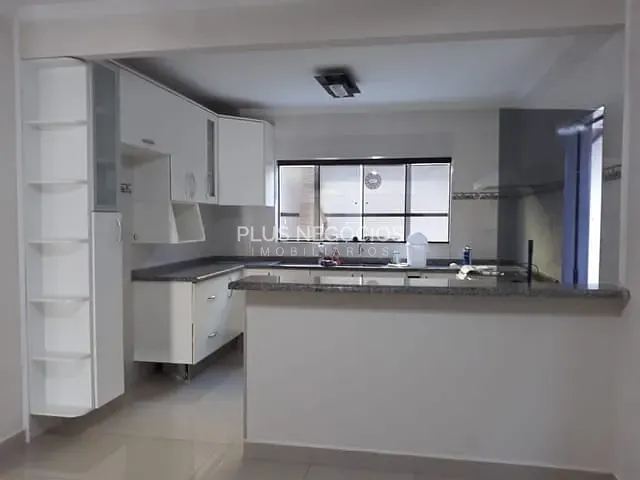 Casa com 125m² 3 quartos e 2 banheiros, à venda, no bairro Central Parque Sorocaba em Sorocaba