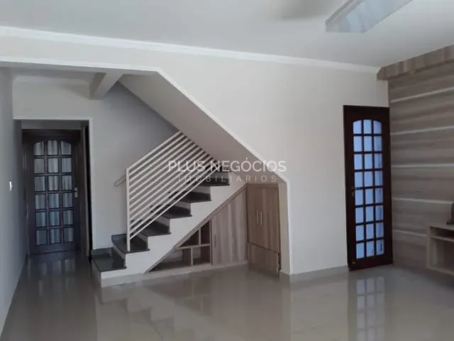 Casa com 125m² 3 quartos e 2 banheiros, à venda, no bairro Central Parque Sorocaba em Sorocaba