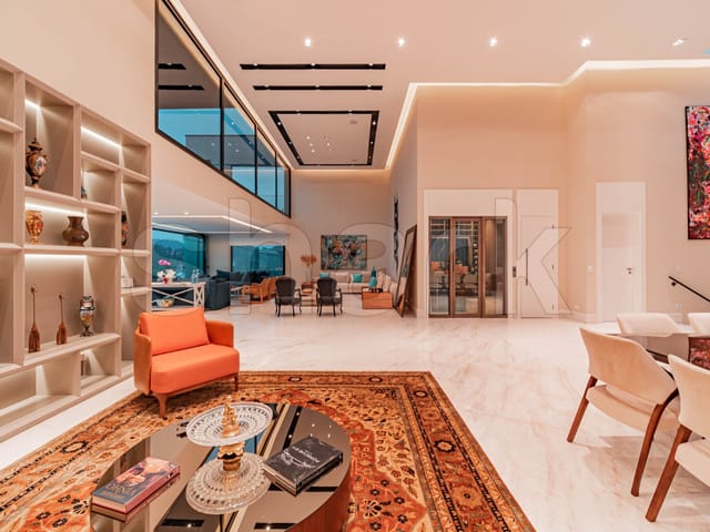 Casa com 1700m² 4 quartos e 7 banheiros, à venda, no bairro Residencial Tamboré em Barueri