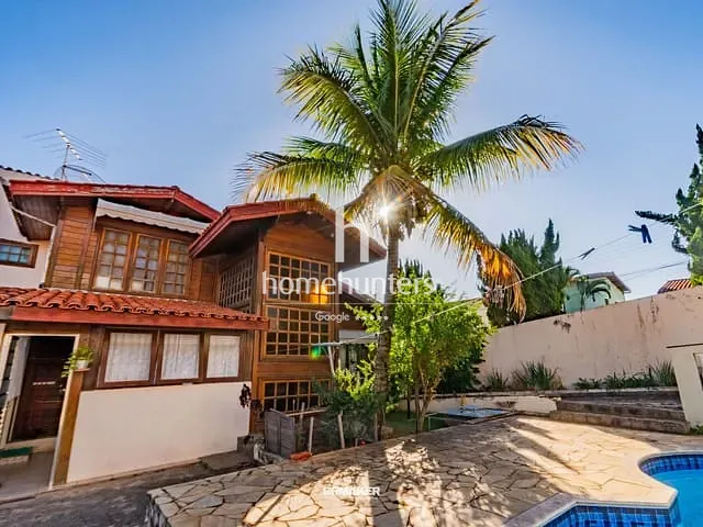 Casa com 334m² 3 quartos e 4 banheiros, à venda, no bairro Centro em Vinhedo