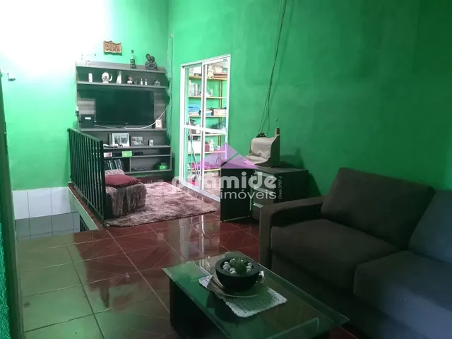 Casa com 10m² 4 quartos e 2 banheiros, à venda, no bairro Conjunto Residencial Dom Pedro II em São José Dos Campos