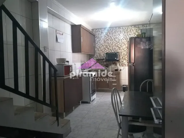 Casa com 10m² 4 quartos e 2 banheiros, à venda, no bairro Conjunto Residencial Dom Pedro II em São José Dos Campos