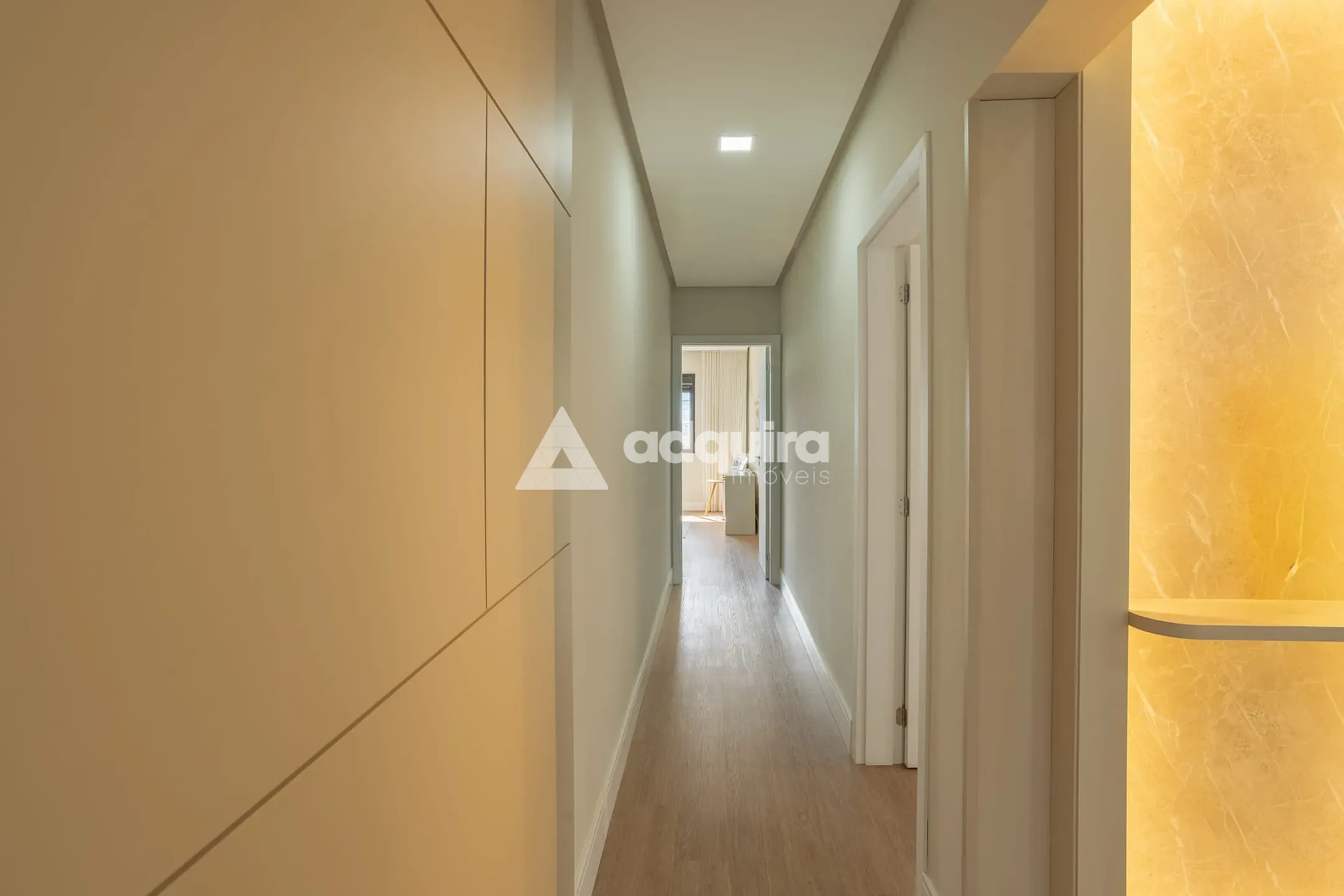 Casa, 3 quartos, 282 m² - Foto 4