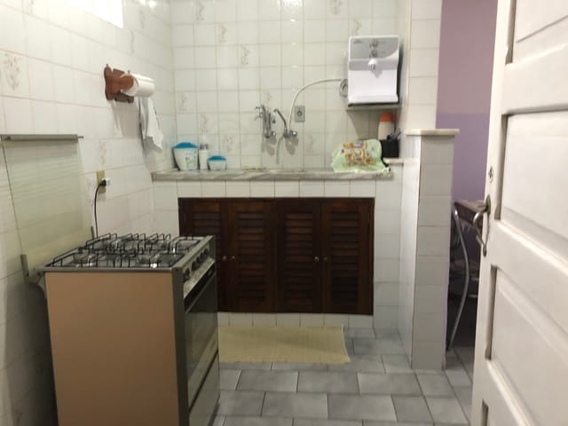 Casa com 400m² 3 quartos e 2 banheiros, à venda, no bairro Loteamento Eduardo da Silva Neto em Pindamonhangaba