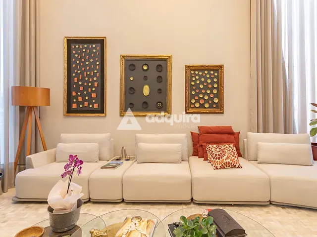 Casa com 345m² 4 quartos e 4 banheiros, à venda ou para alugar, no bairro Jardim Carvalho em Ponta Grossa