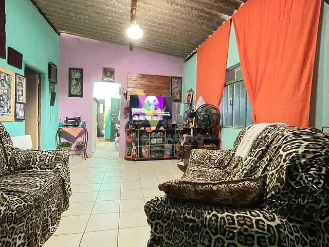 Casa com 400m² 3 quartos e 2 banheiros, à venda, no bairro Jaiara Norte em Anápolis