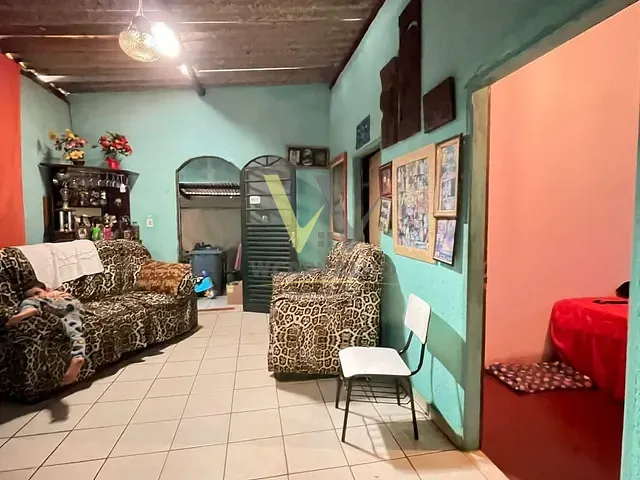 Casa com 400m² 3 quartos e 2 banheiros, à venda, no bairro Jaiara Norte em Anápolis