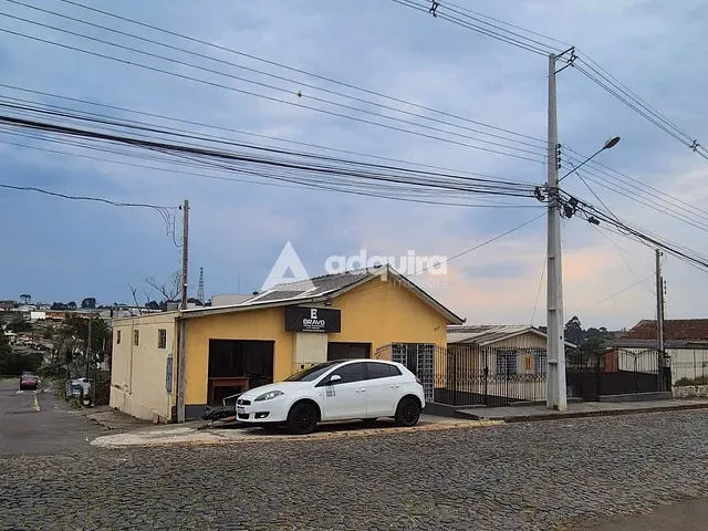 Casa com 330m², à venda, no bairro Nova Rússia em Ponta Grossa