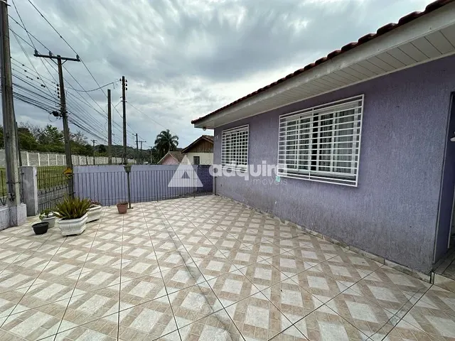 Casa com 288m² 4 quartos e 2 banheiros, à venda, no bairro Ronda em Ponta Grossa
