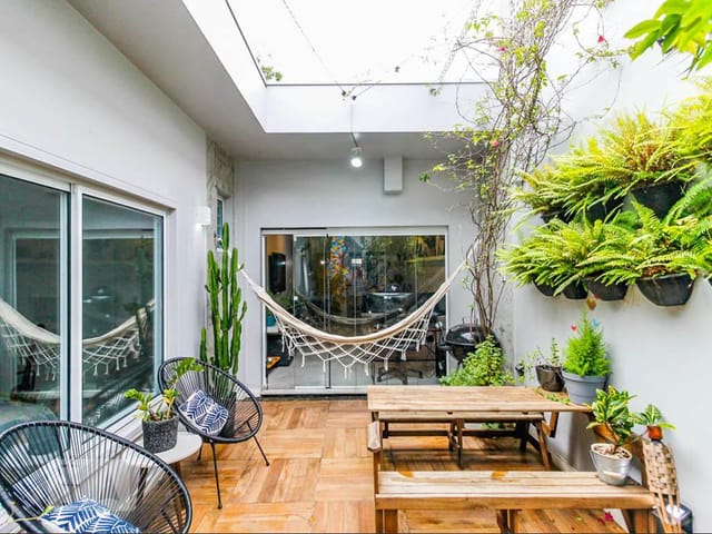 Foto do Casa - Casa tipo para venda em Chácara Santo Antônio (Zona Sul) com 2 quartos, sendo 1 suíte, 130m² | Lares e Andares Imóveis