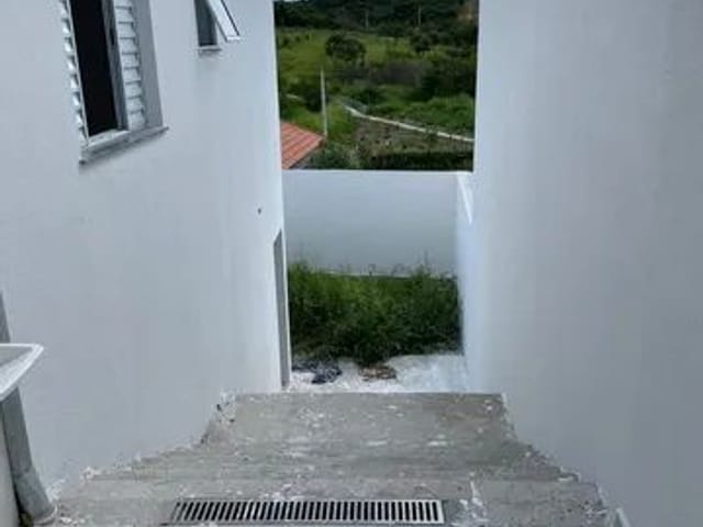 Casa com 150m² 2 quartos e 2 banheiros, à venda, no bairro Residencial Estoril em Taubaté