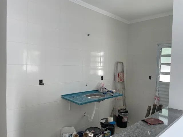 Casa com 150m² 2 quartos e 2 banheiros, à venda, no bairro Residencial Estoril em Taubaté