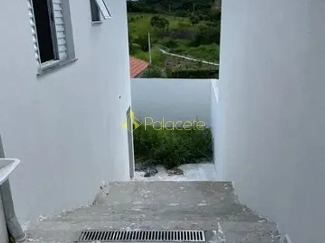 Casa com 150m² 2 quartos e 2 banheiros, à venda, no bairro Residencial Estoril em Taubaté