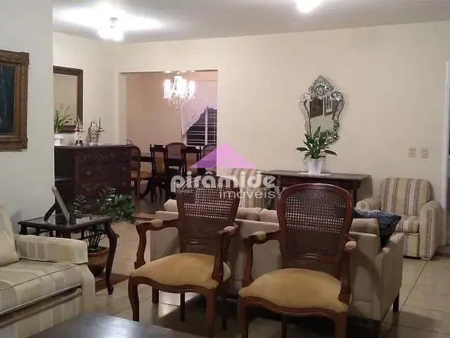 Casa com 516m² 4 quartos e 4 banheiros, à venda, no bairro Jardim Esplanada em São José dos Campos