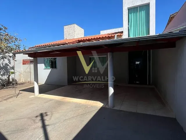 Casa com 300m² 2 quartos e 3 banheiros, à venda, no bairro Jardim das Americas 2ª Etapa em Anápolis