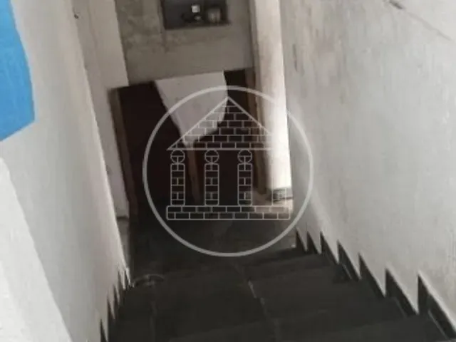 Casa com 250m² 2 quartos e 1 banheiro, à venda, no bairro Jardim Beatriz em São Paulo