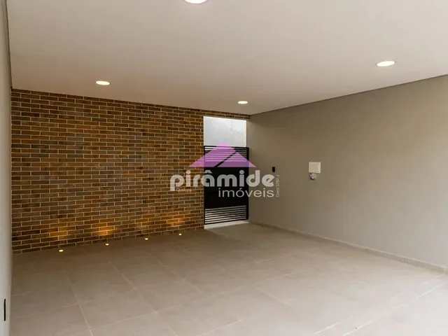 Casa com 250m² 3 quartos e 3 banheiros, à venda, no bairro Residencial Alta Vista 1 em Caçapava
