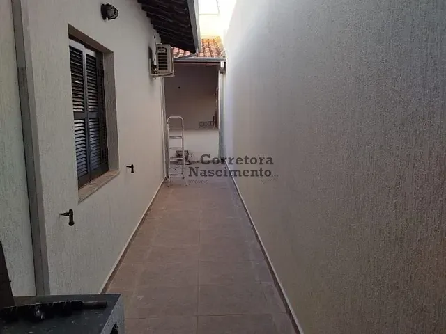 Casa com 312m² 4 quartos e 3 banheiros, à venda, no bairro Santa Cruz dos Lazaros em Jacareí