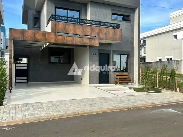 Casa com 174m² 4 quartos e 5 banheiros, à venda ou para alugar, no bairro Cará-cará em Ponta Grossa