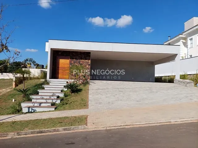 Casa com 1000m² 4 quartos e 4 banheiros, à venda, no bairro Condomínio Saint Charbel em Araçoiaba da Serra