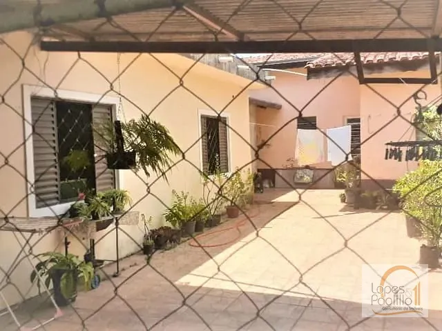 Casa com 407m² 3 quartos e 2 banheiros, à venda, no bairro Atibaia Jardim em Atibaia