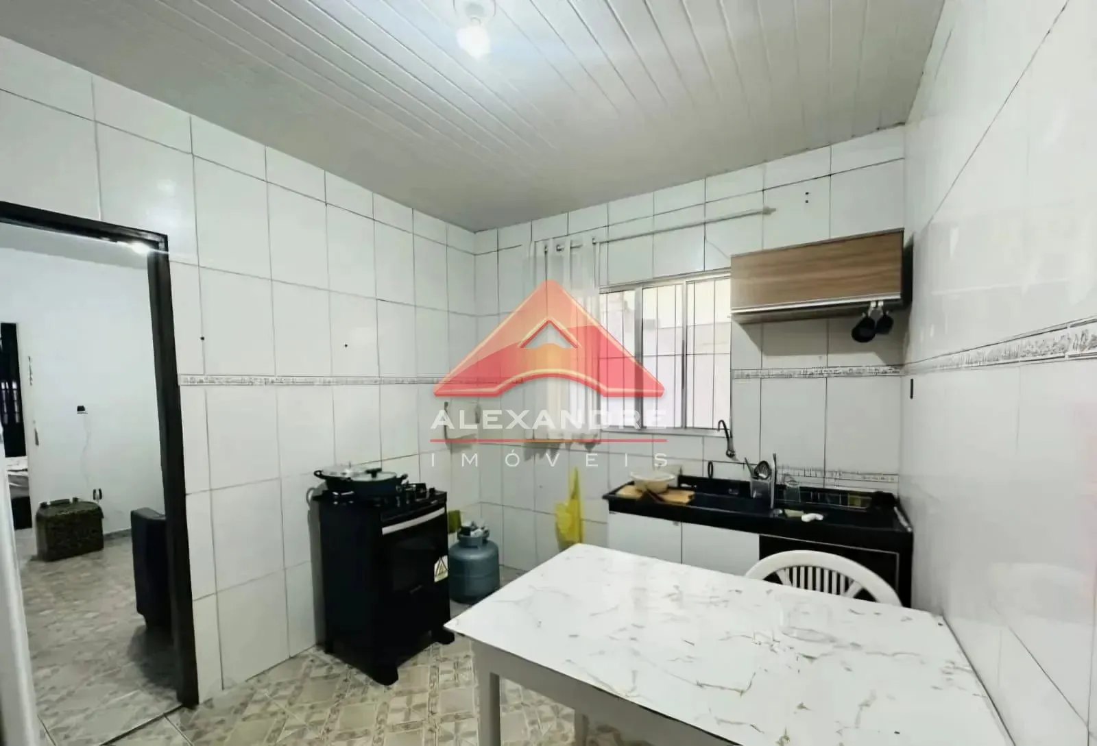 Casa, 3 quartos, 82 m² - Foto 1