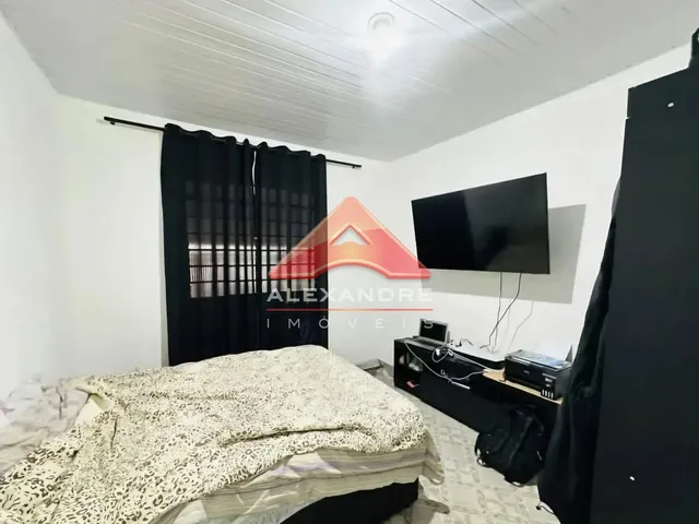 Casa com 10m² 3 quartos e 2 banheiros, à venda, no bairro Jardim Nova Detroit em São José Dos Campos