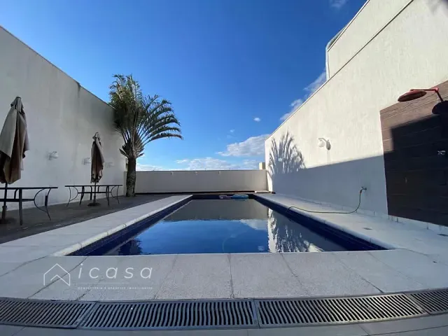 Casa com 300m² 3 quartos e 4 banheiros, à venda, no bairro Urbanova em São José dos Campos