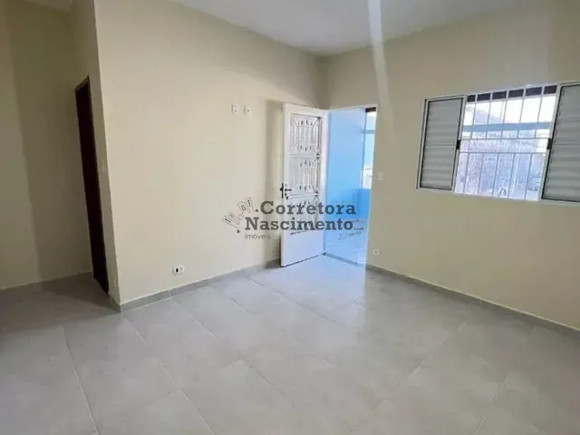 Casa com 175m² 1 quarto e 1 banheiro, para alugar, no bairro Jardim Vera Lucia em Jacareí