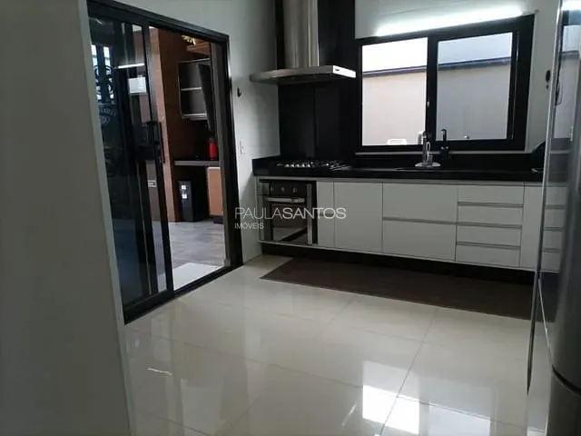 Casa com 250m² 3 quartos e 4 banheiros, à venda, no bairro Wanel Ville em Sorocaba