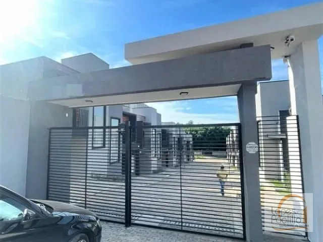 Casa com 70m² 2 quartos e 1 banheiro, à venda, no bairro Jardim Santo Antônio em Atibaia