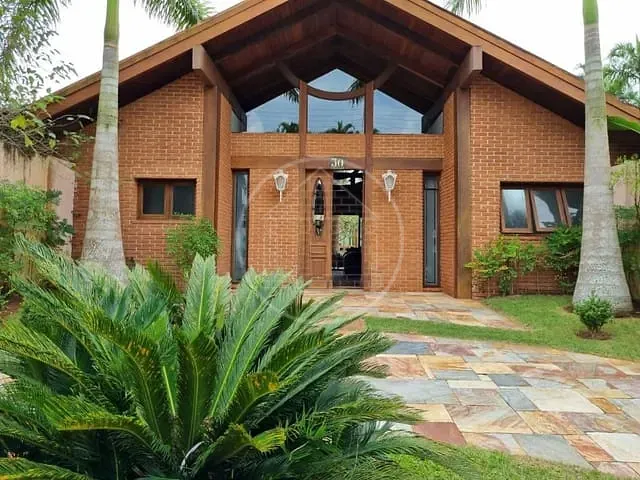 Casa com 700m², à venda, no bairro Jardim Acapulco em Guarujá