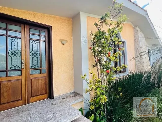 Casa com 350m² 2 quartos e 3 banheiros, à venda, no bairro Nova Gardênia em Atibaia