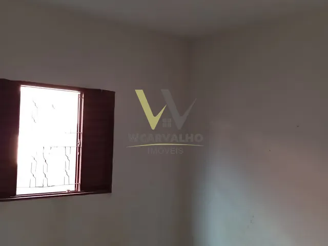 Casa com 300m² 2 quartos e 1 banheiro, à venda, no bairro Residencial América em Anápolis