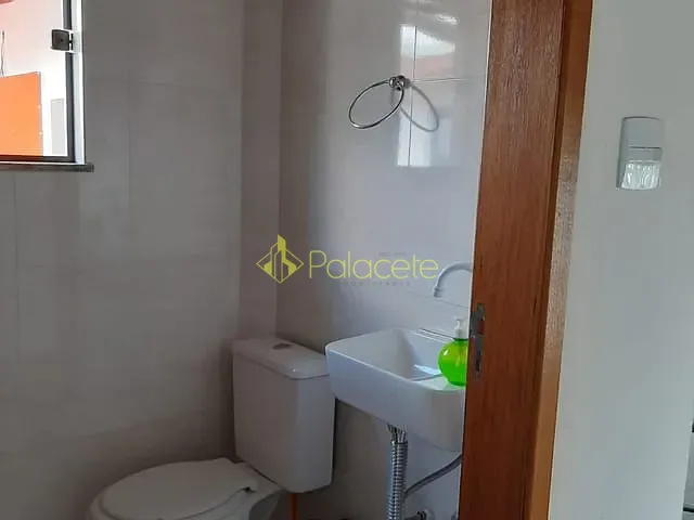 Casa à venda, no bairro Monte Belo em Taubaté