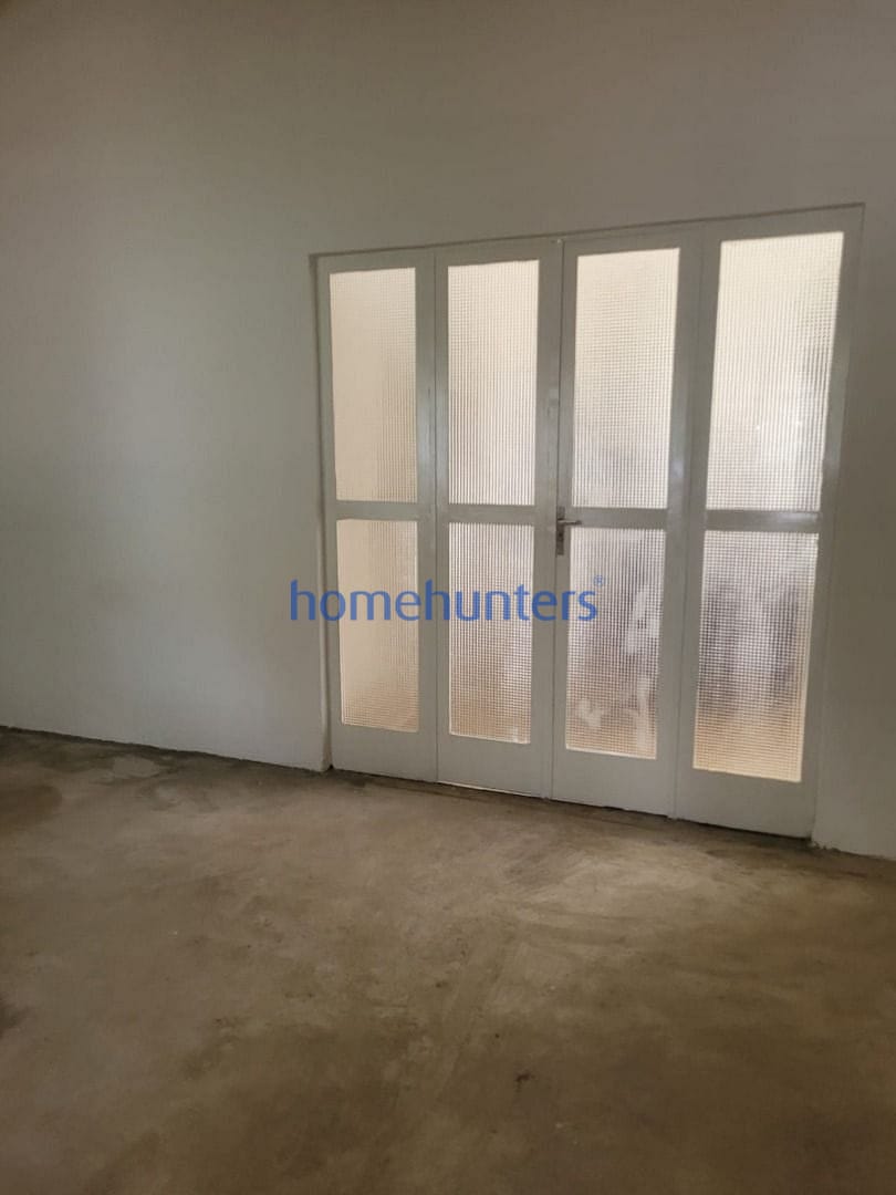 Casa à venda com 3 quartos, 209m² - Foto 3